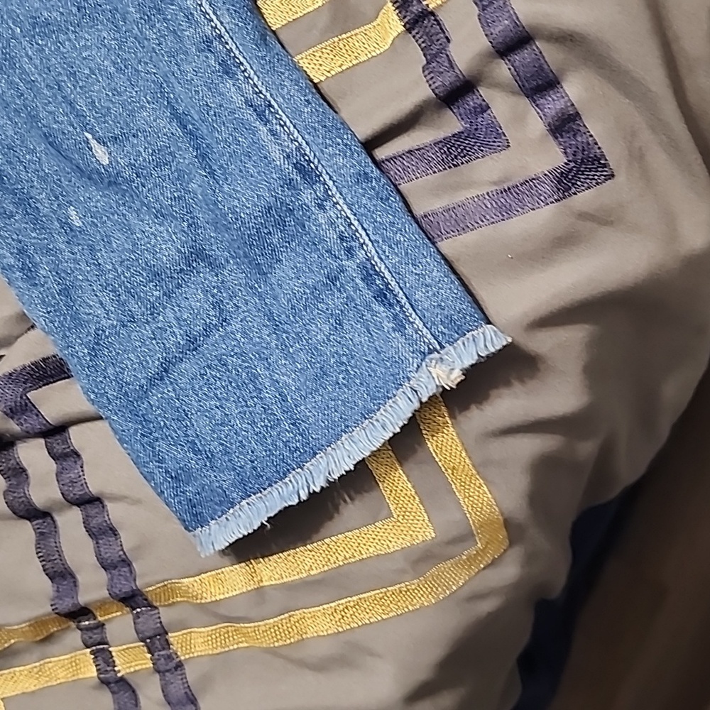 Jeans - Picture 2 of 2